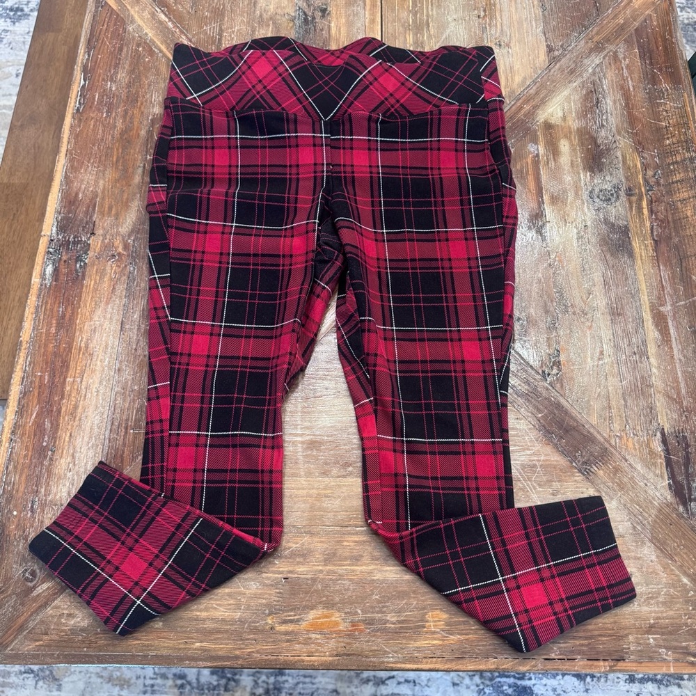 Women’s Torrid Pixie Skinny Studio Luxe Ponte High-Rise Pant Red Plaid Size 0R